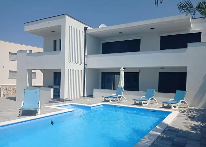 Villa Leptiric